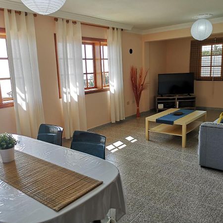Sea And Mountain View Apartment Los Llanos De Aridane Luaran gambar